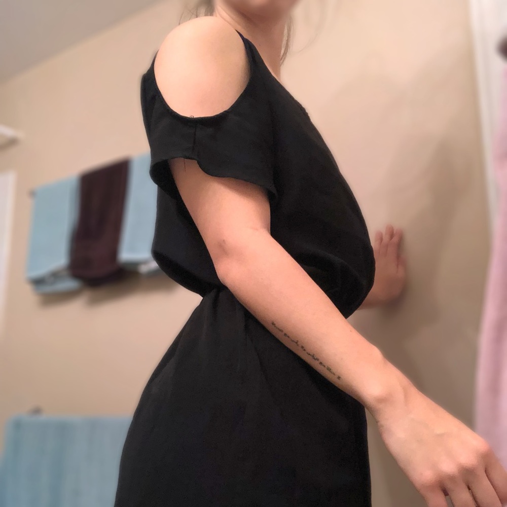 Romper - Picture 2 of 5
